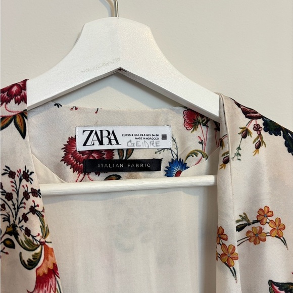 Zara Women's Floral Satin Kimono Robe - Cream and Multicolor - Picture 10 of 10